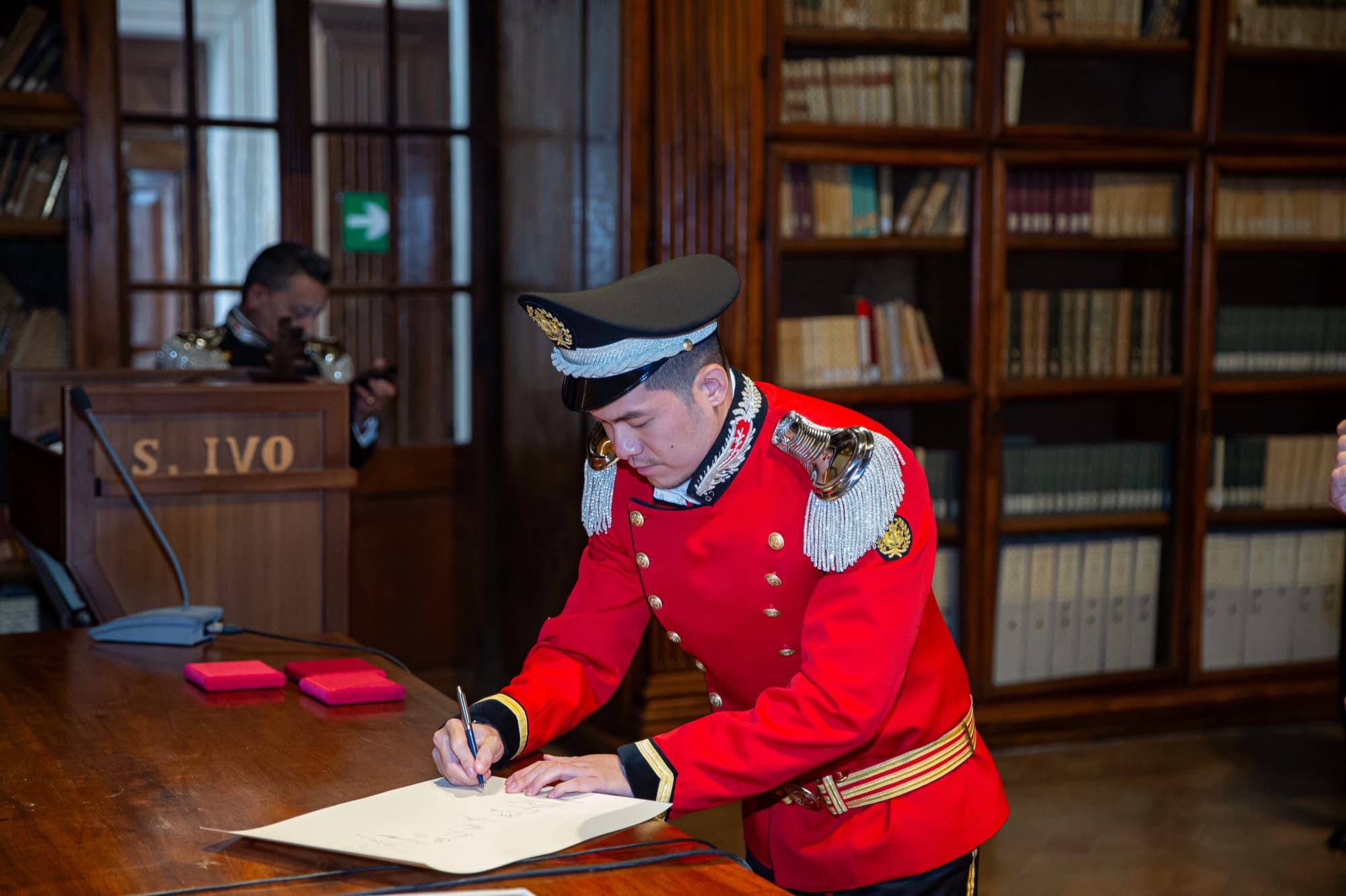 Document signing · Rome, 2023